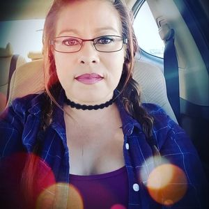 Meet your Posher, Ivory